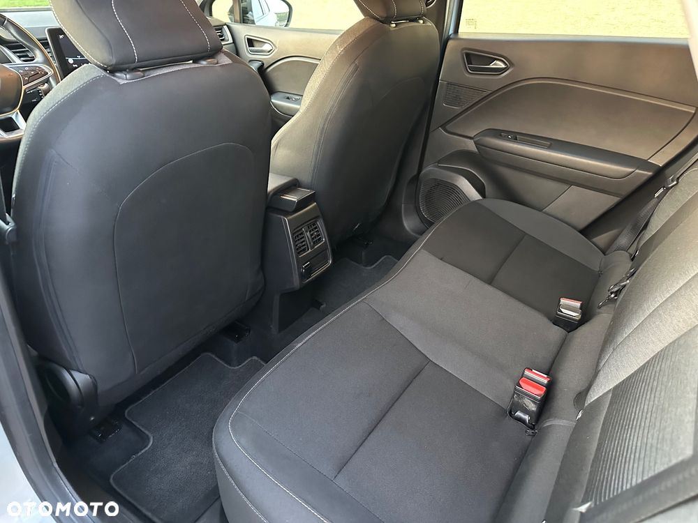 Renault Captur BLUE dCi 115 BUSINESS EDITION - 31