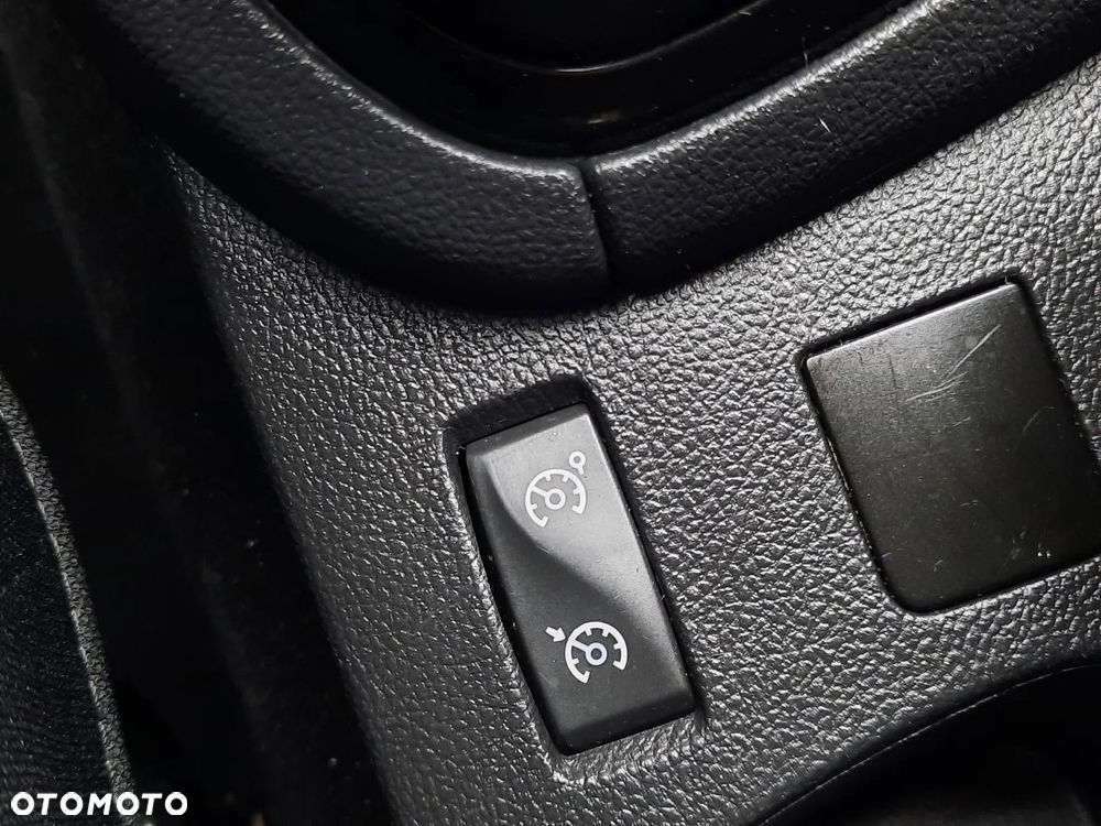 Renault Clio 0.9 Energy TCe Limited - 36