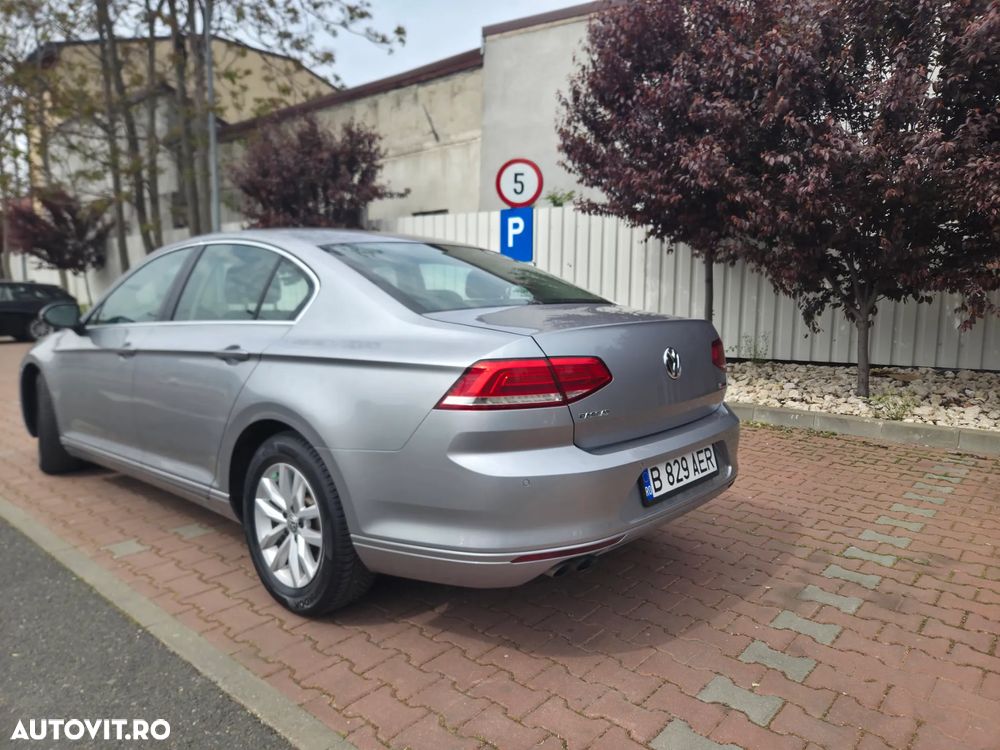Volkswagen Passat 2.0 TDI DSG 4Motion Comfortline - 2