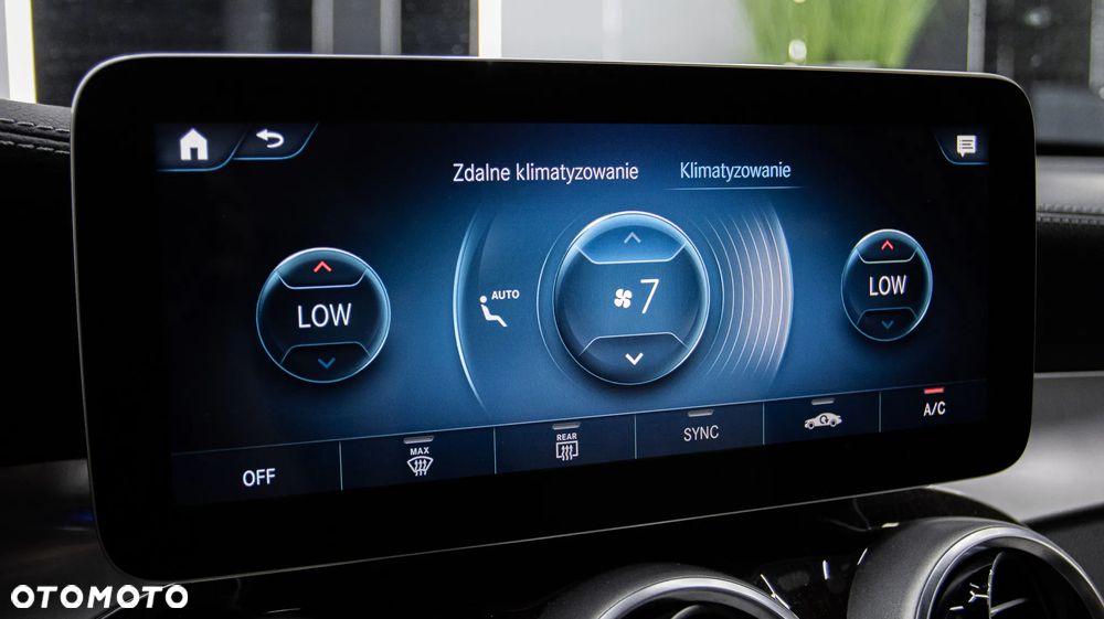 Mercedes-Benz GLC 300 e 4-Matic - 30
