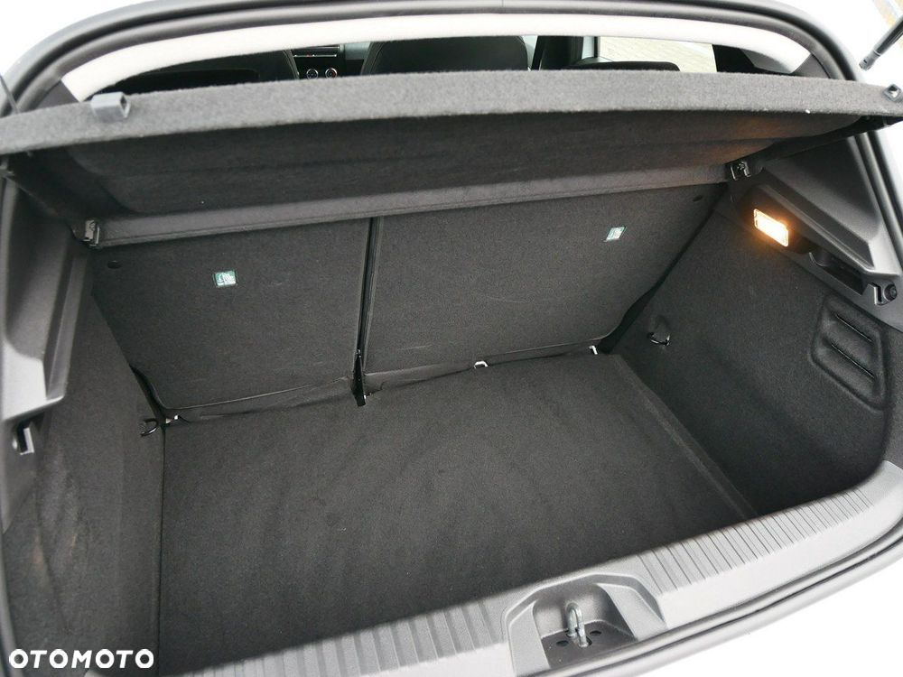 Renault Clio 1.0 SCe Life - 11