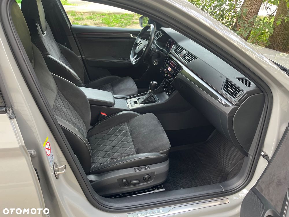 Skoda Superb 2.0 TSI Sportline DSG - 7