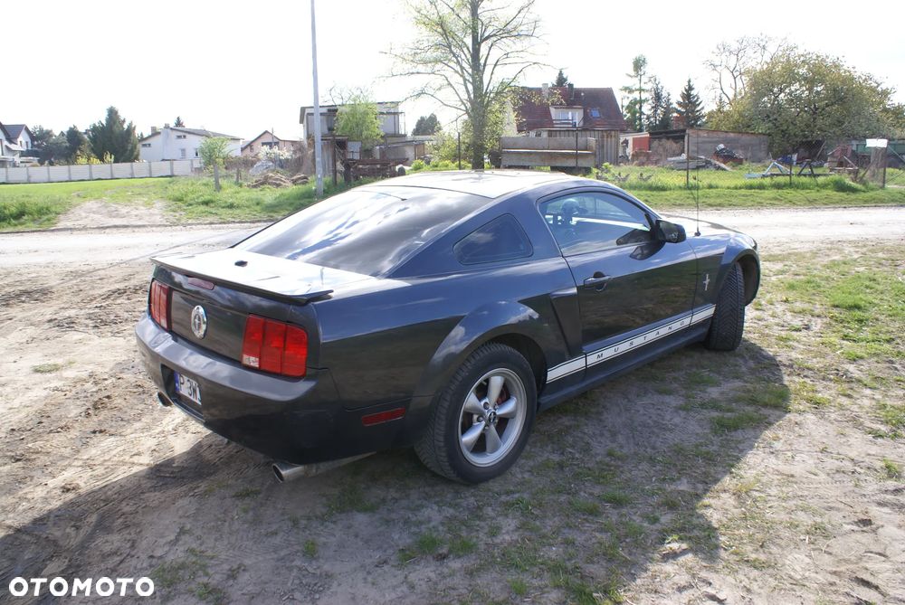 Ford Mustang - 6