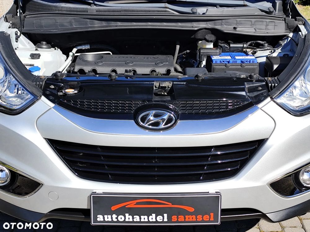 Hyundai ix35 2.0 2WD Style - 19