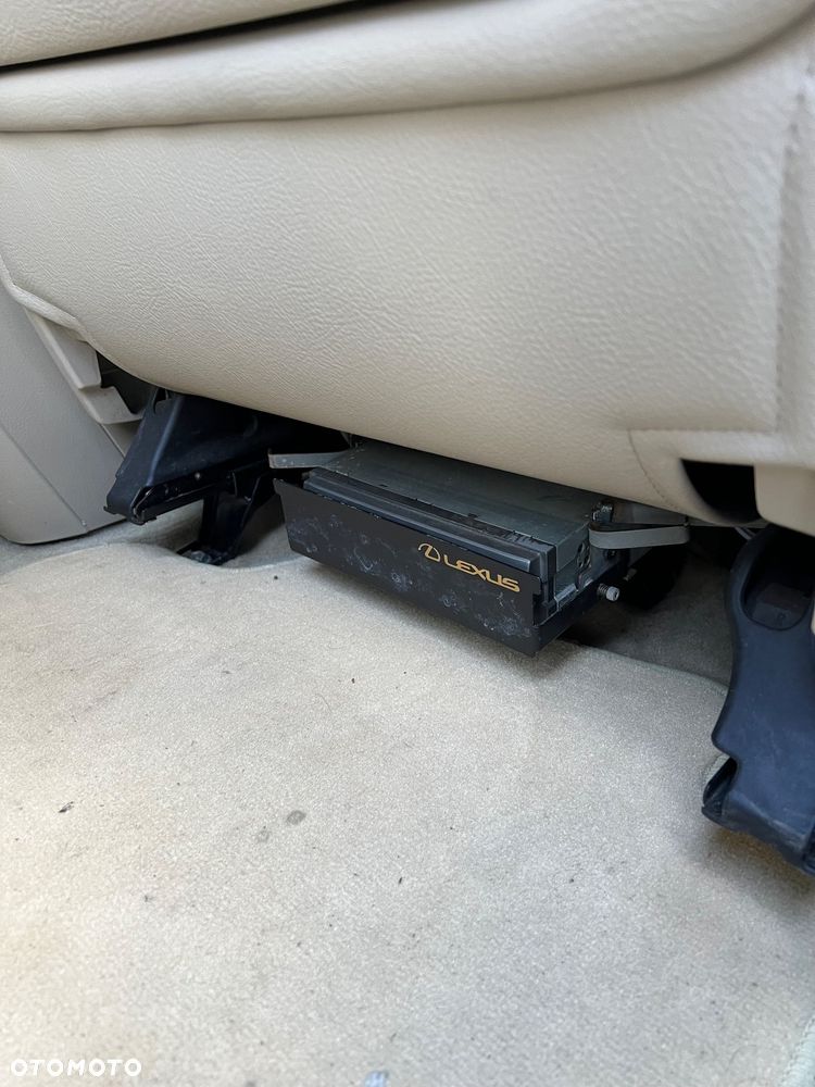 Lexus RX 400h (hybrid) Executive - 27