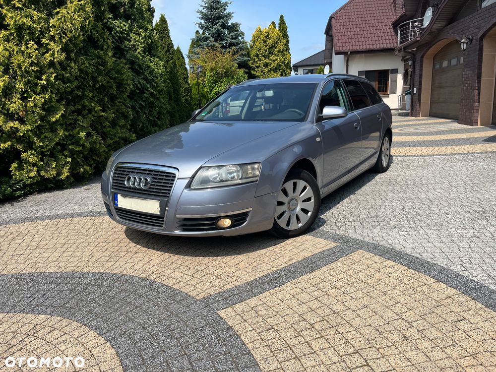 Audi A6 Avant 2.4 - 7