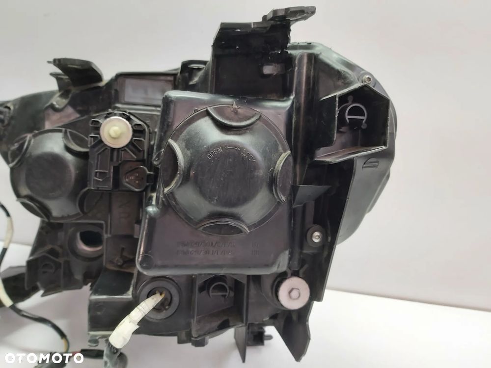 Lampa prawa reflektor Ford Ranger 3 III Lift 2015- - 7