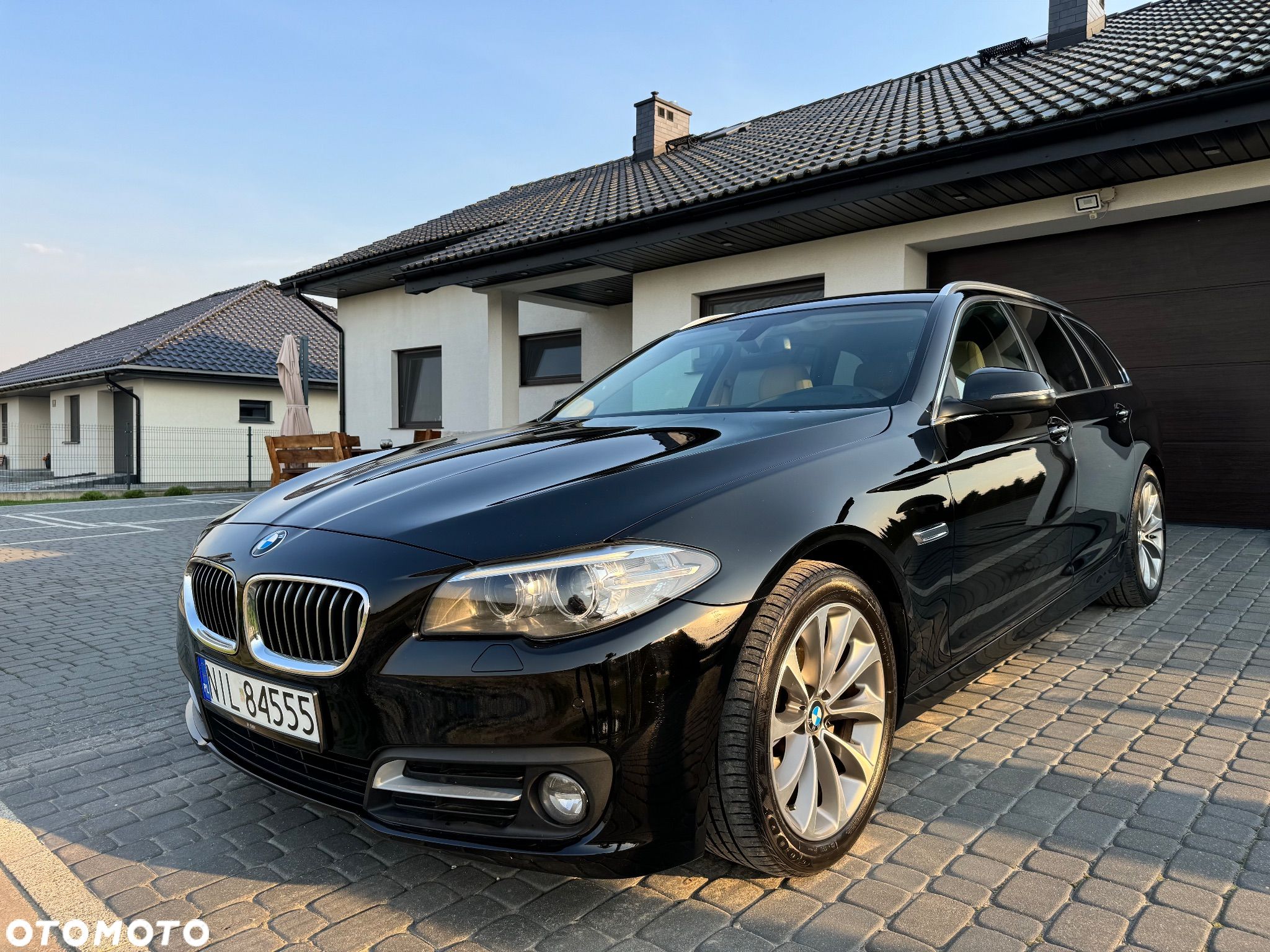 BMW Seria 5 520d Sport Line - 1