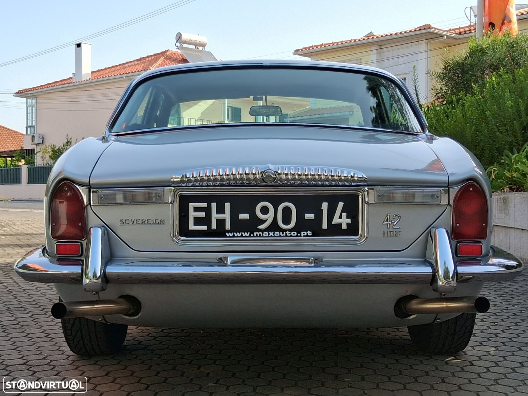 Daimler Sovereign - 24