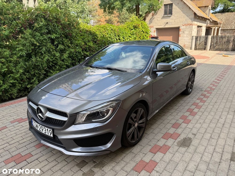Mercedes-Benz CLA 180 - 1