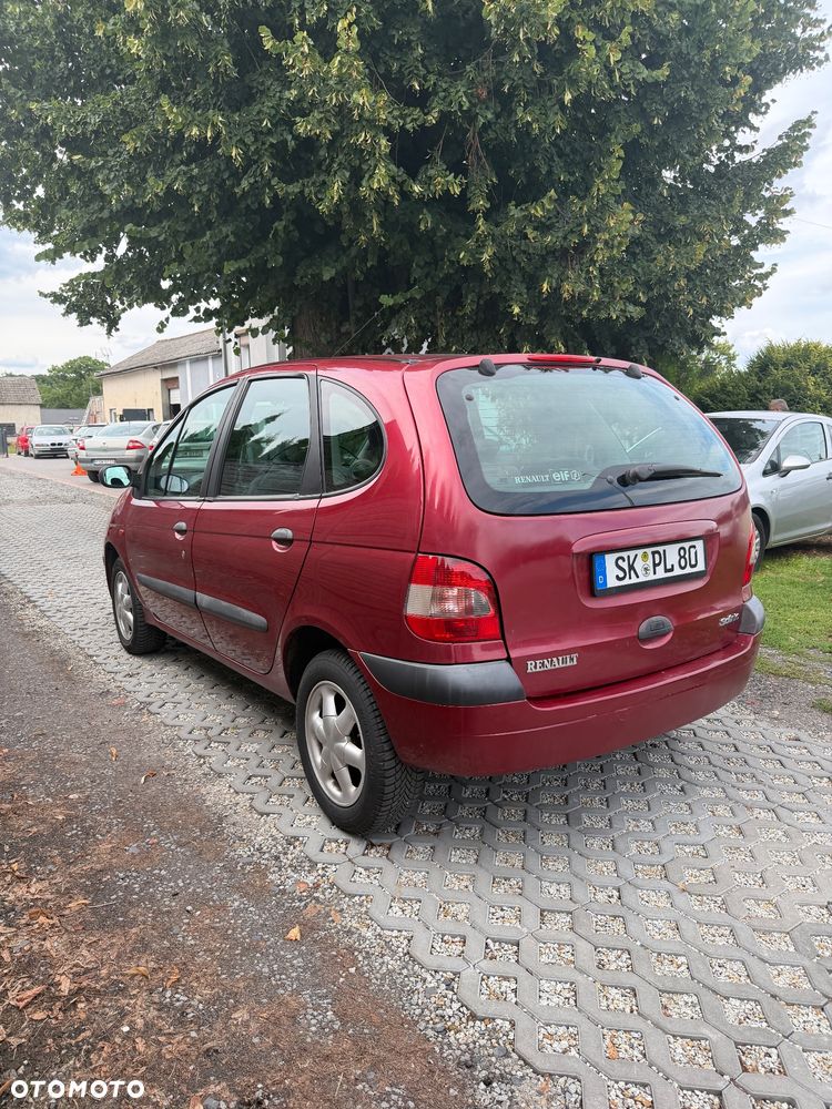 Renault Scenic 1.6 16V EXA - 5