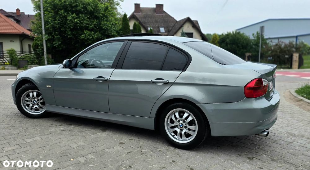 BMW Seria 3 - 11