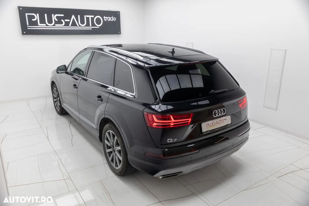 Audi Q7 - 5