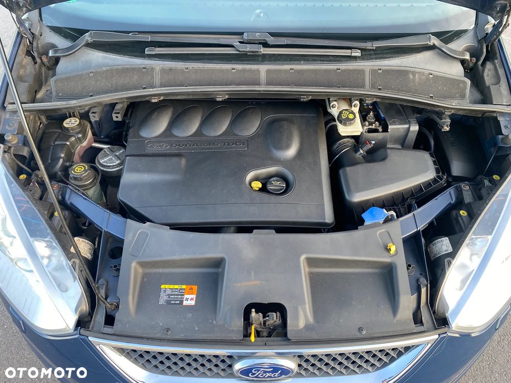 Ford Galaxy 2.0 TDCi Trend - 19