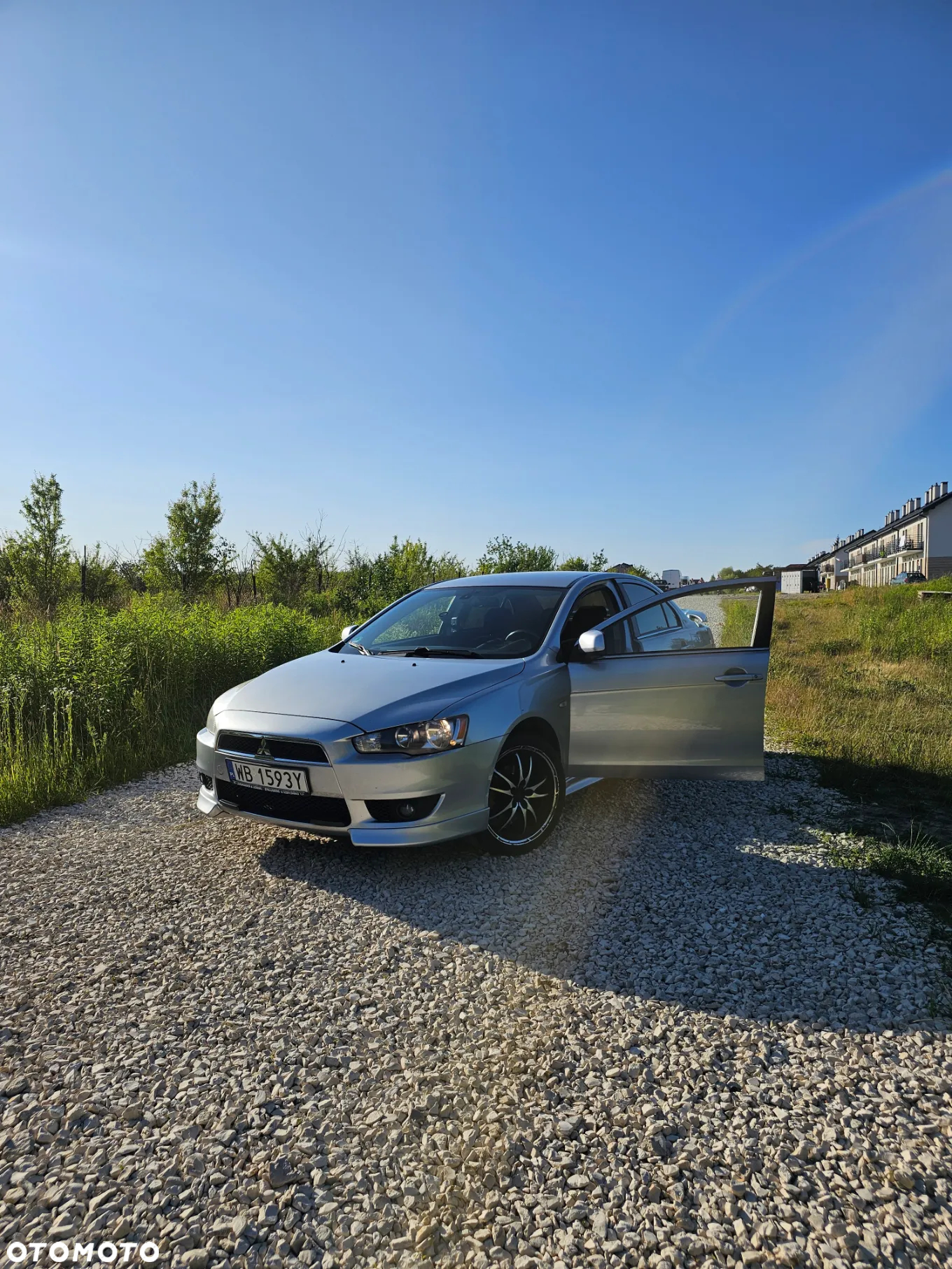 Mitsubishi Lancer - 2