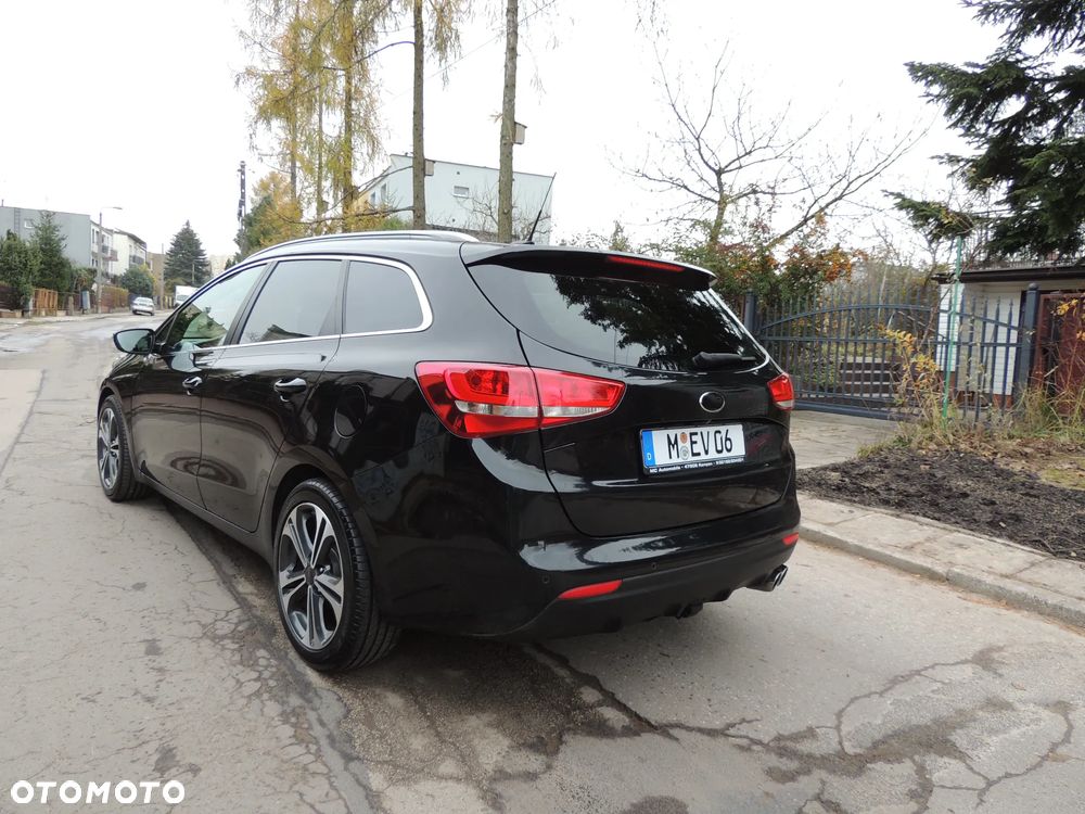 Kia Ceed 1.6 CRDi 136 ISG GT Line - 5