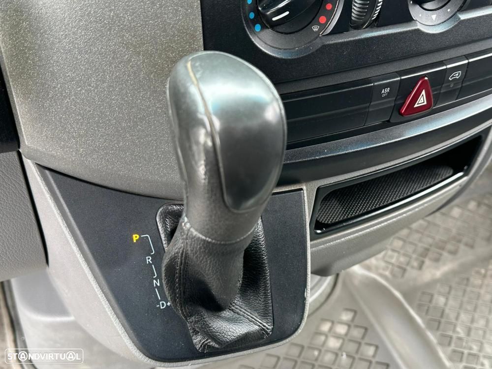 Mercedes-Benz Sprinter309CDiCaixaBasculanteeIVADedutivel - 17