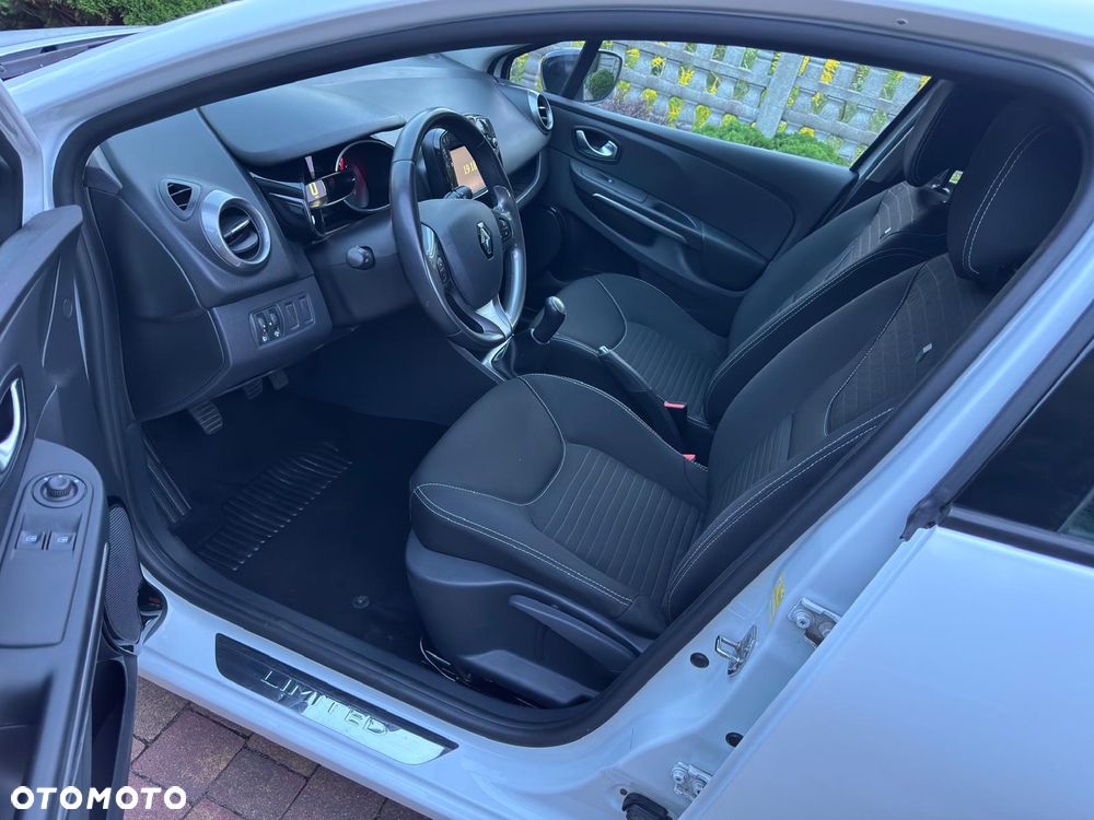 Renault Clio 1.2 16V 75 LIMITED - 5