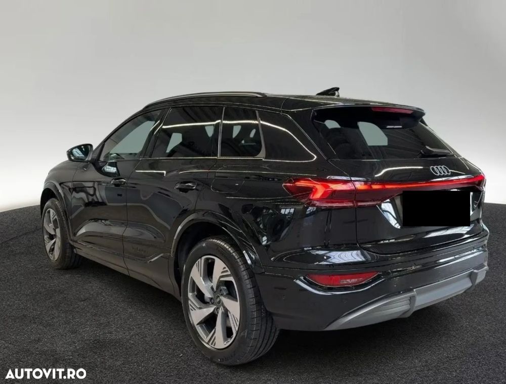 Audi Q6 - 2