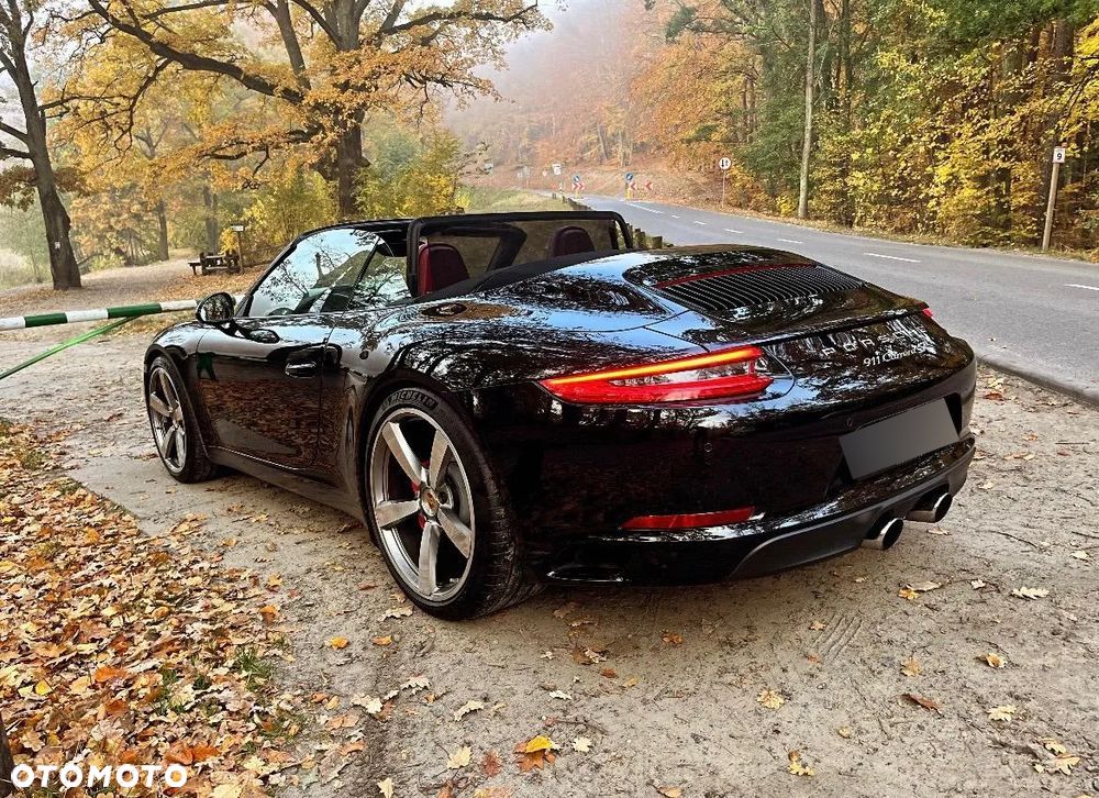 Porsche 911 Carrera 4S PDK Cabrio - 5
