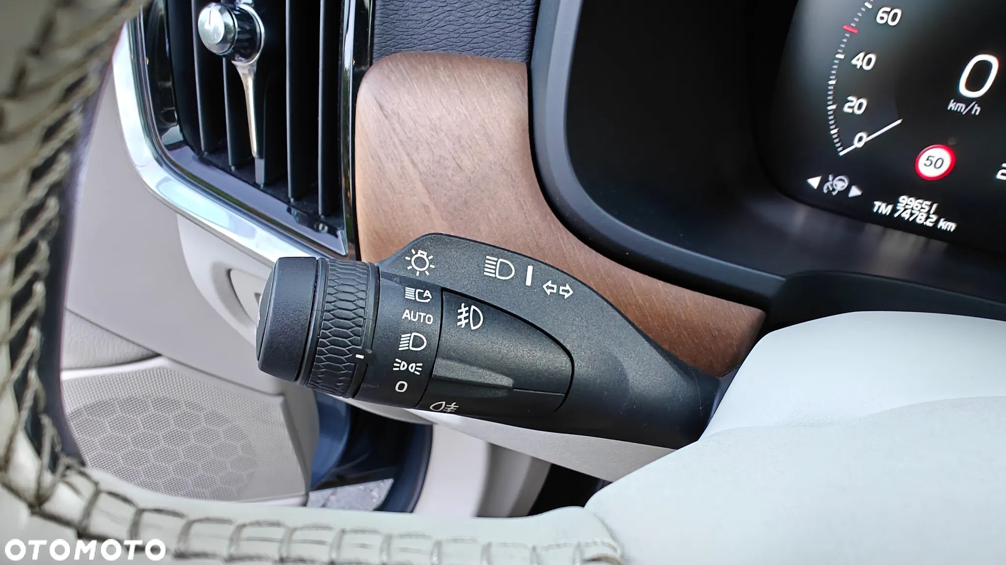 Volvo V90 D4 Geartronic Inscription - 32