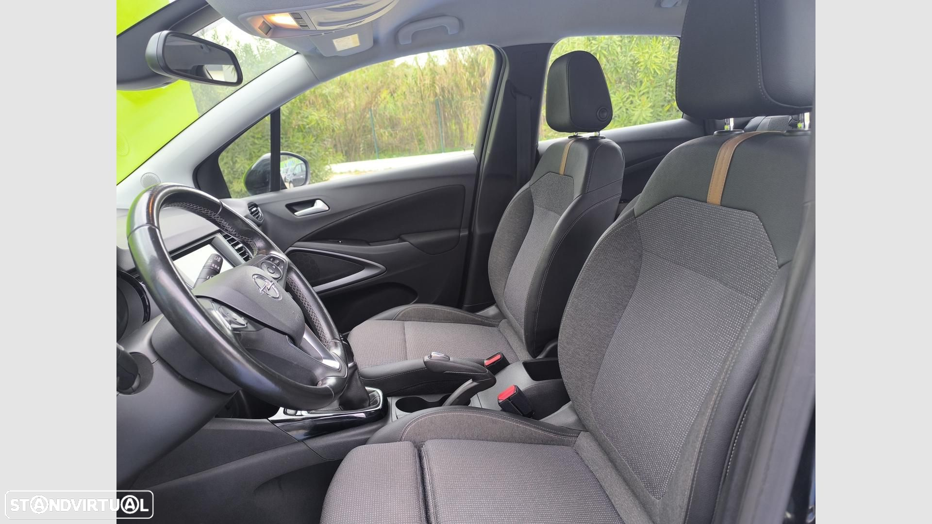Opel Crossland X 1.2 Business Edition - 6