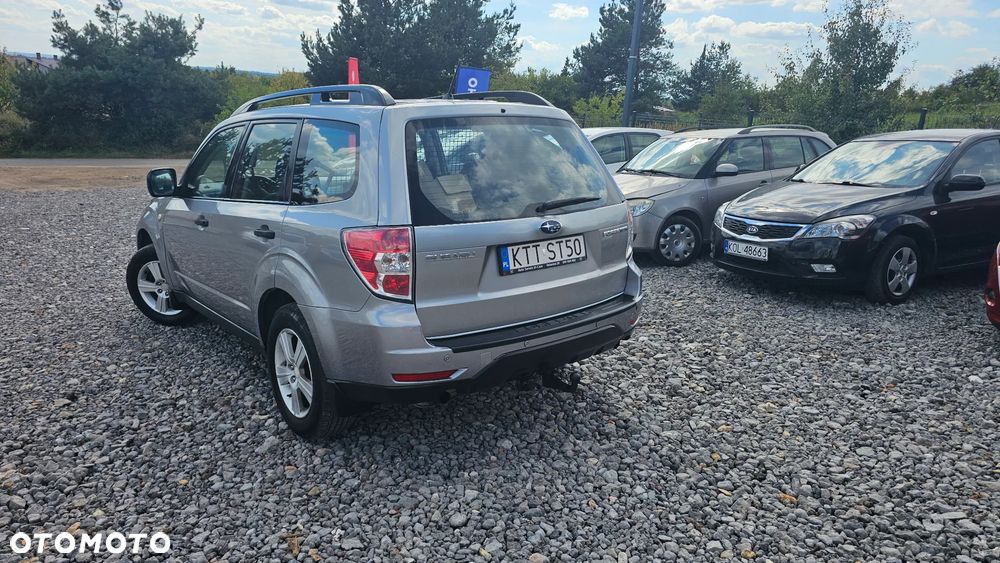 Subaru Forester 2.0 XA Euro5 - 6