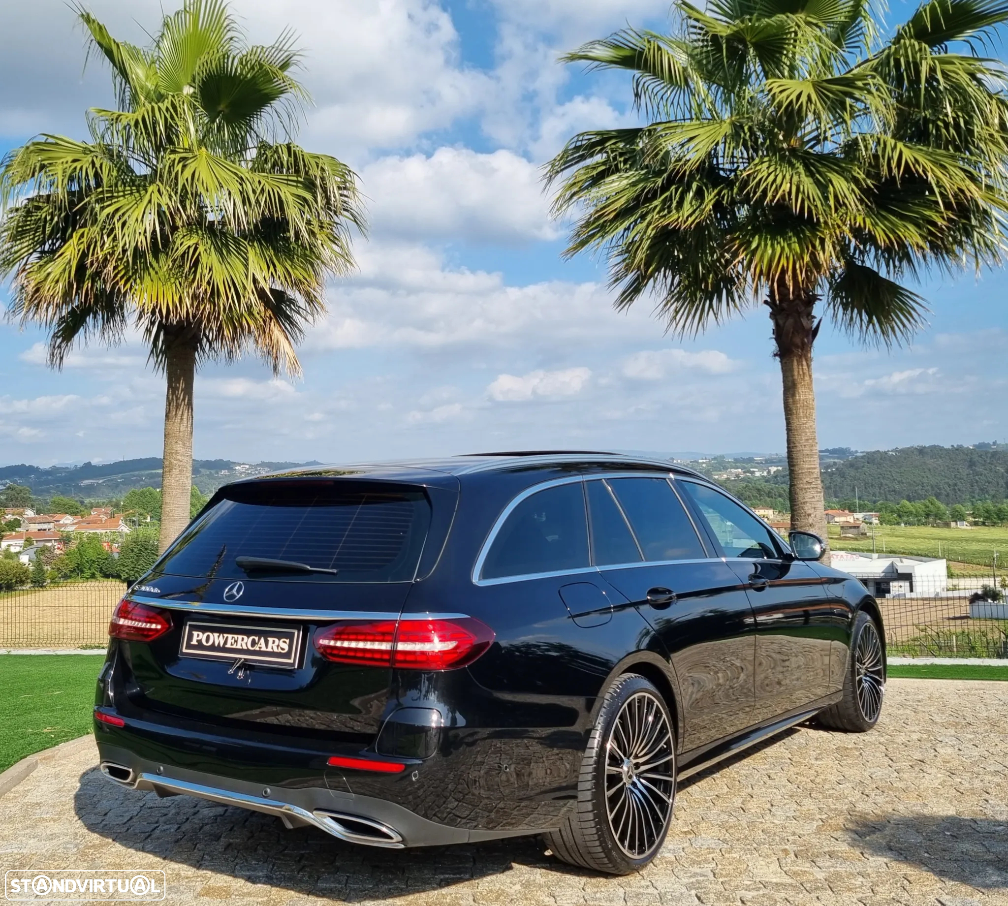 Mercedes-Benz E 300 de AMG Line - 12