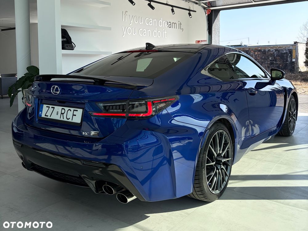 Lexus RC F Carbon - 1