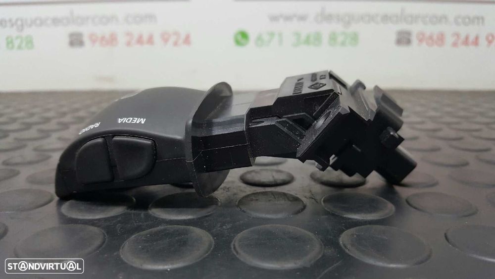 CONTROLE DE VOLANTE MULTIFUNCIONAL RENAULT MEGANE III SPORT TOURER BOSE EDITION - 2