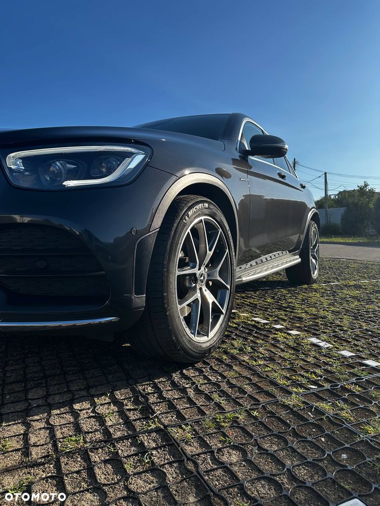 Mercedes-Benz GLC - 9