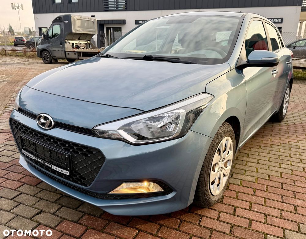 Hyundai i20 blue 1.2 Classic - 1