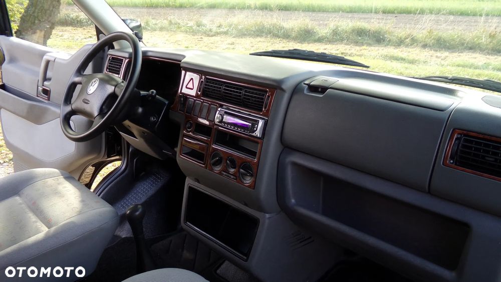 Volkswagen TRANSPORTER T4 2.5TDI 102KM * LONG * KLIMA * STAN PERFEKT ! - 21