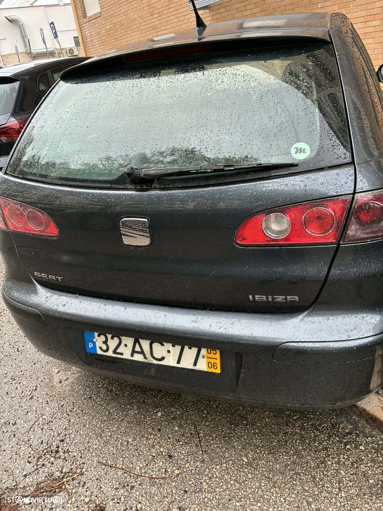 SEAT Ibiza 1.2 12V Reference - 3