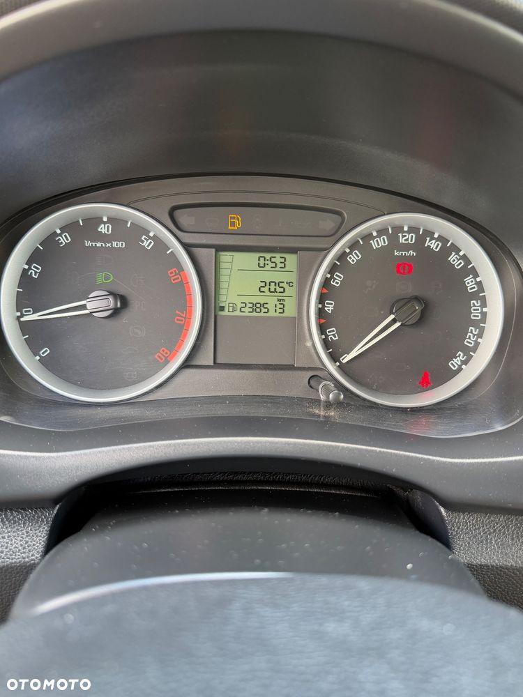Skoda Fabia - 14