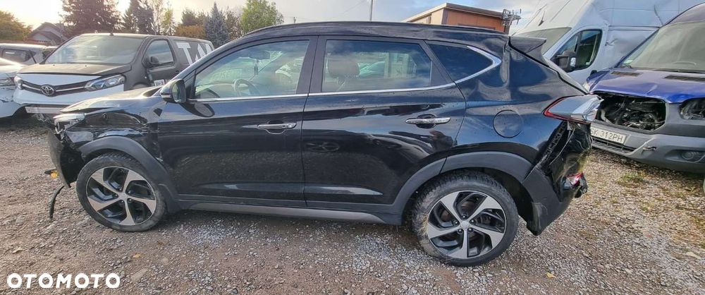Hyundai Tucson - 25