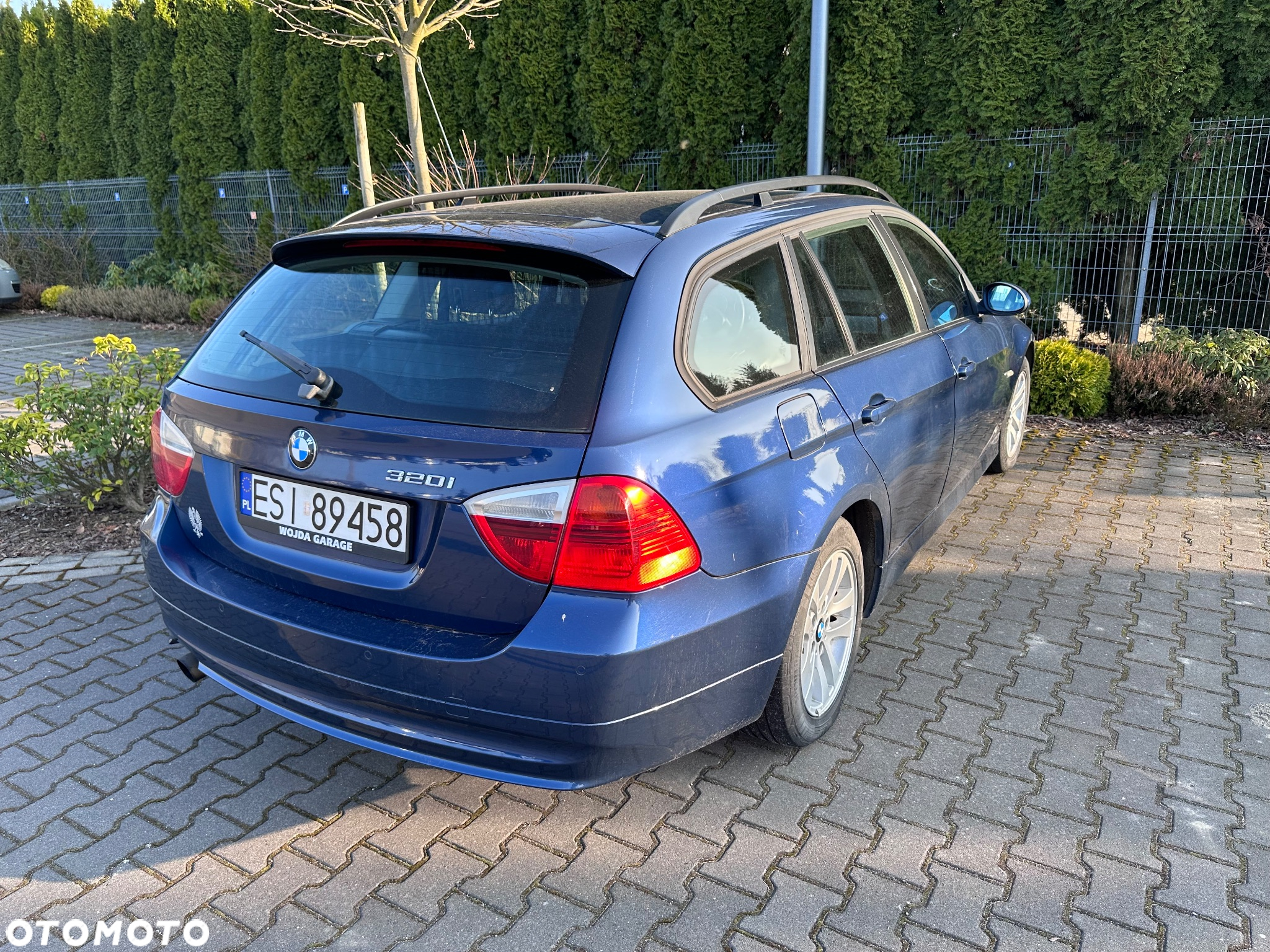 BMW Seria 3 320i - 4