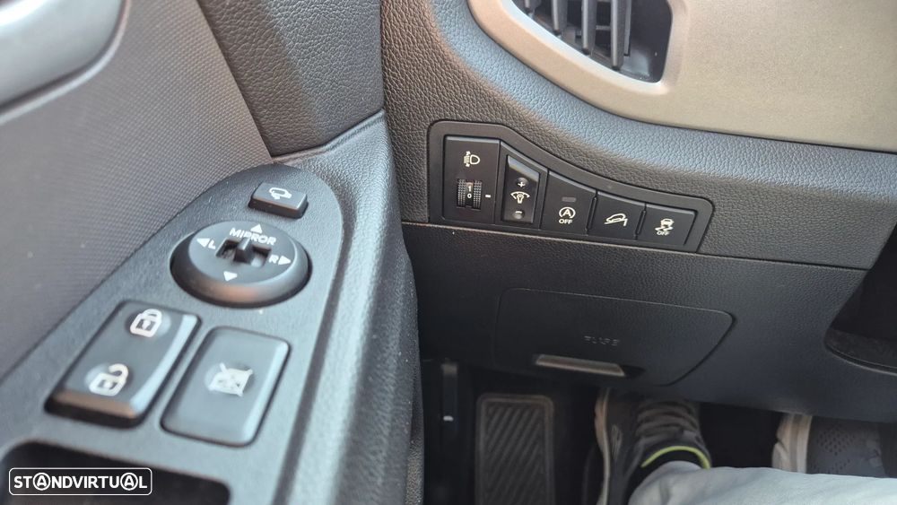 Kia Sportage 1.6 GDI ISG Silver - 27