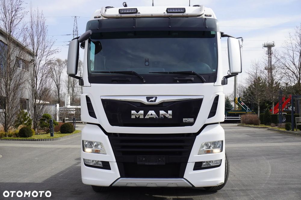 MAN TGX 35.580 8x4-4 / rama 830 cm / oś skrętna / 260 tys. km - 9