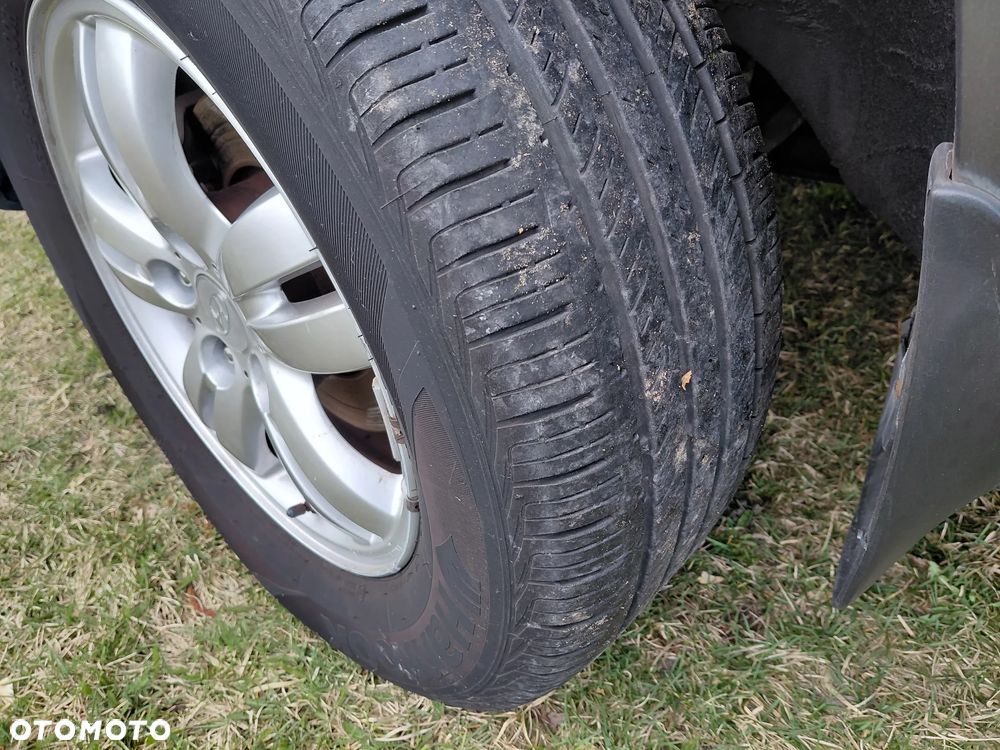 Hyundai Tucson 2.0 CRDi VGT 2WD GLS - 12