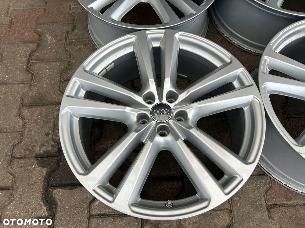 KOMPLET FELG FELGI ALU AUDI Q7 4M0 20 5X112 ET28 ORYGINALNE TPMS CZUJNIKI - 5