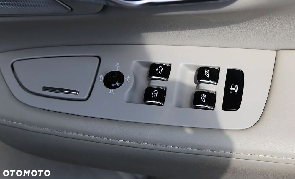 Volvo S90 T5 Inscription - 11