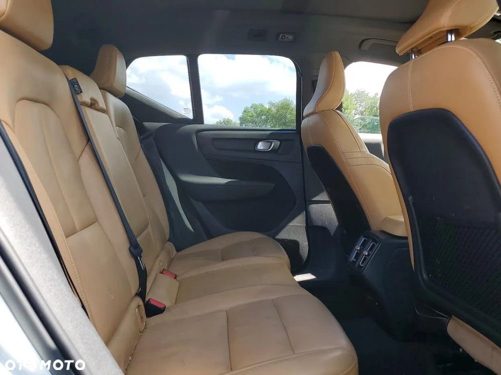 Volvo XC 40 T5 AWD Inscription - 10