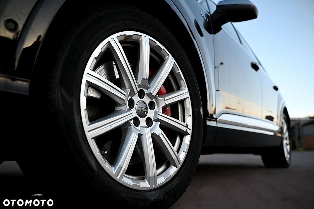 Audi SQ7 - 26