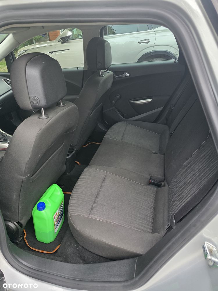 Opel Astra 1.7 CDTI - 8