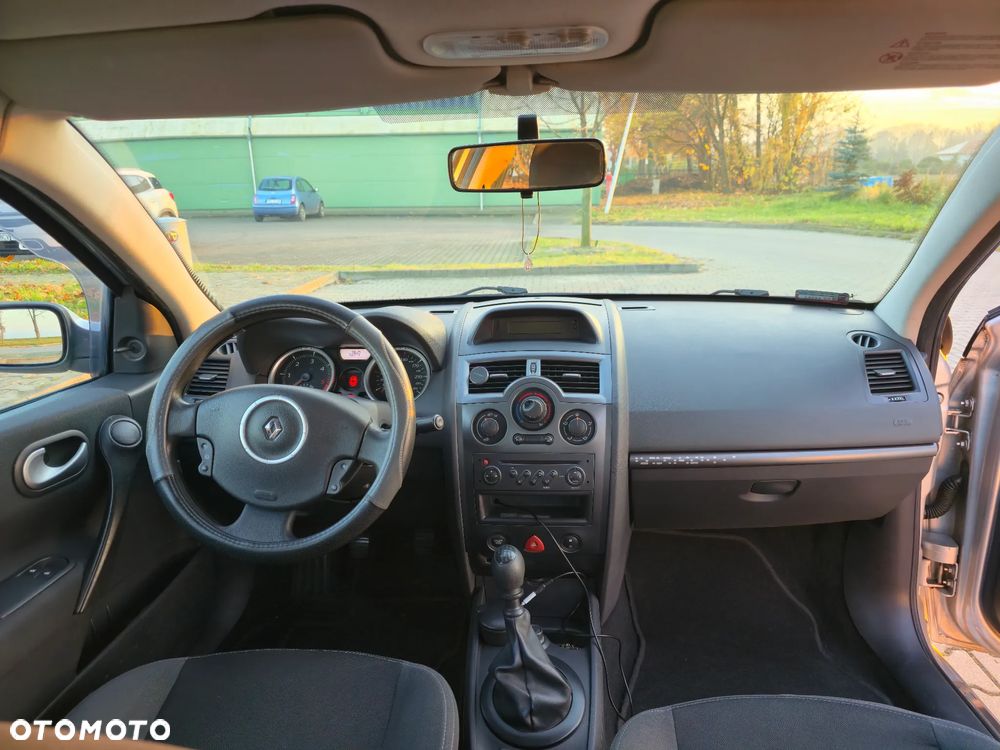 Renault Megane - 8