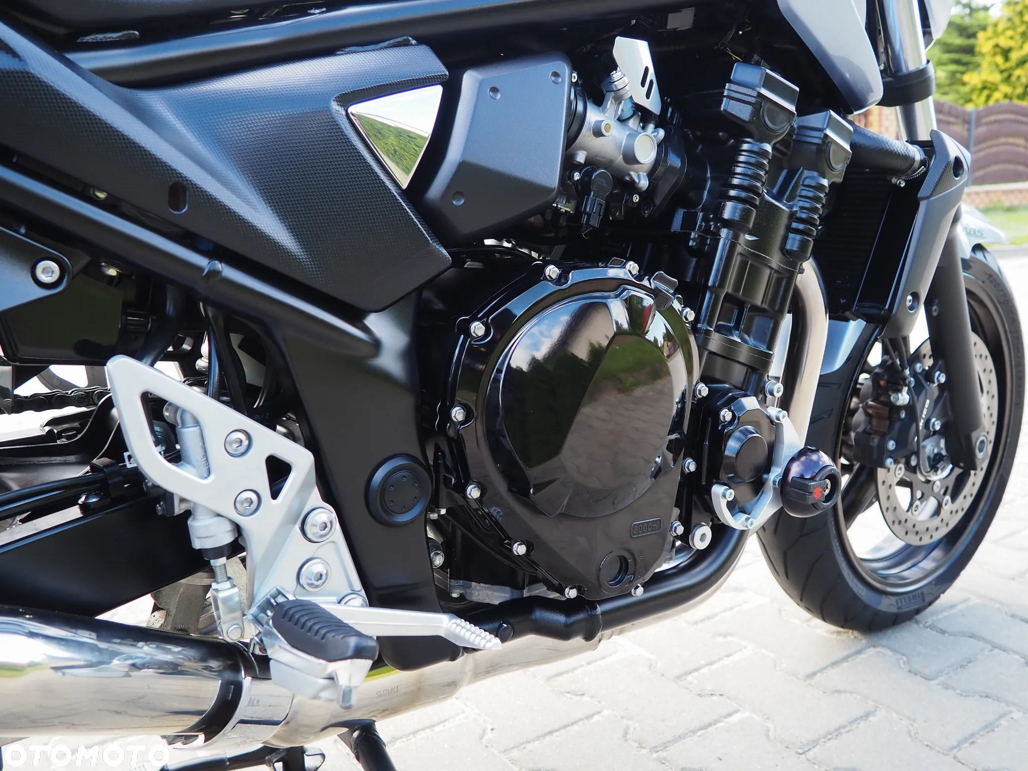 Suzuki Bandit - 25