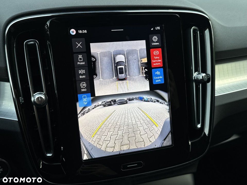 Volvo XC 40 - 22