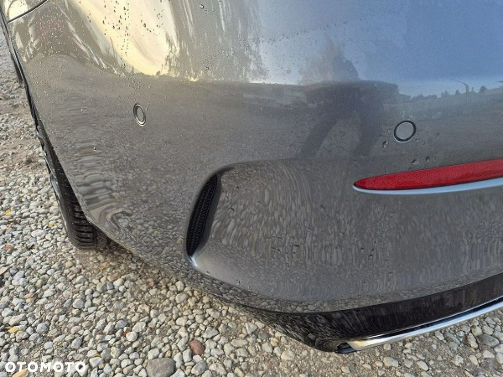 Mercedes-Benz Klasa E - 12