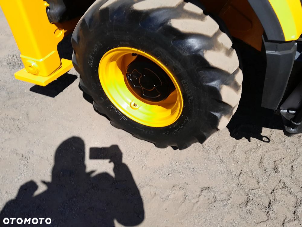 JCB 3CX COMPACT - 18